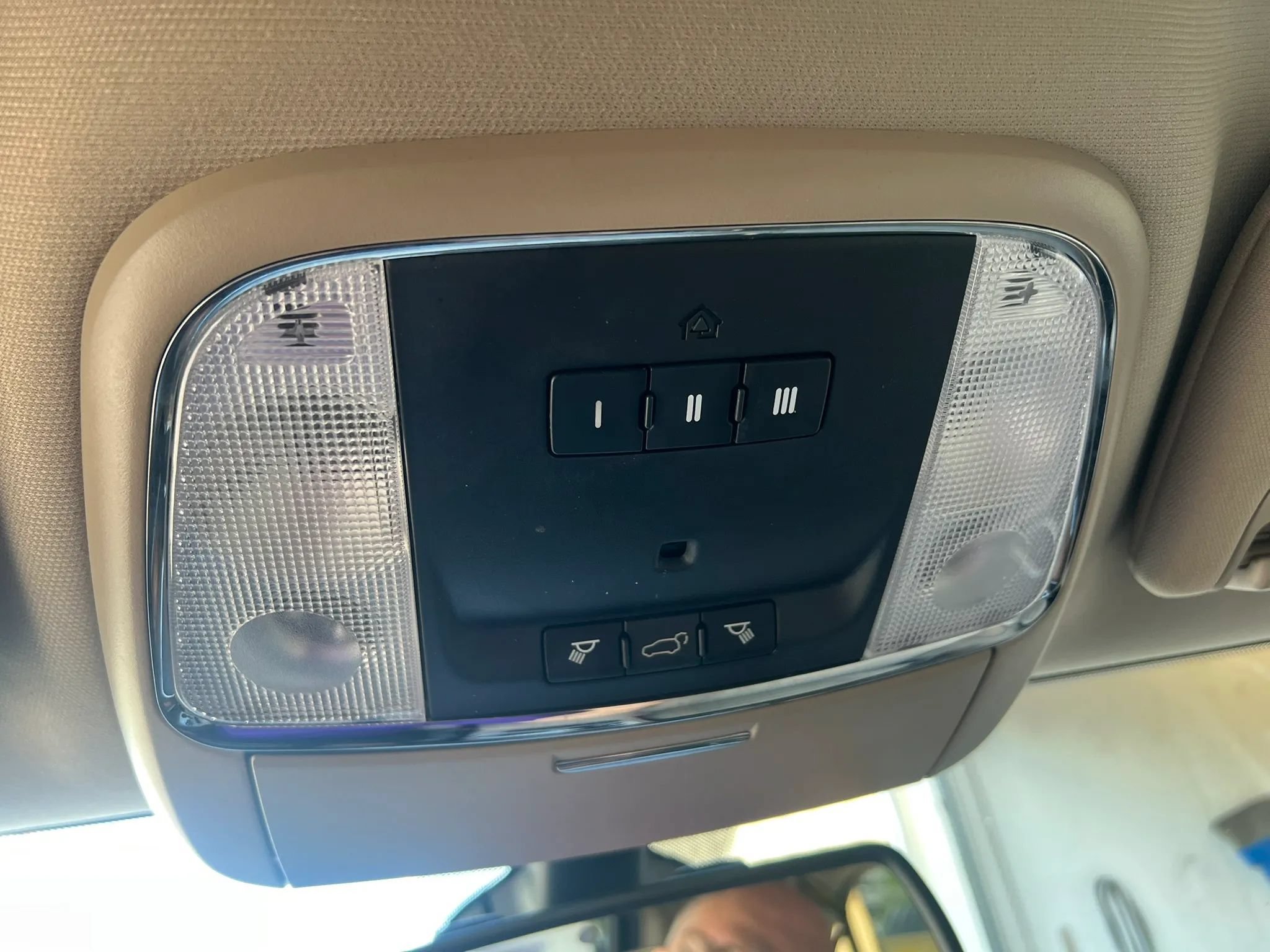 Used 2015 Jeep Grand Cherokee Limited w/ Trailer Tow Group IV RWD image 16