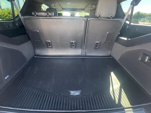 Certified 2024 Cadillac Escalade ESV Sport w/ Touring Package AWD/4WD image 5