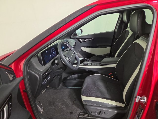 Certified 2024 Kia EV6 GT-Line AWD/4WD image 11