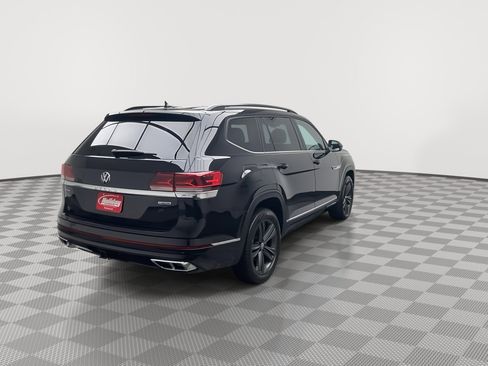Used 2021 Volkswagen Atlas SE w/ Panoramic Sunroof Package image 40