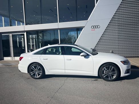 Used 2023 Audi A6 2.0T Premium w/ Convenience Package image 16