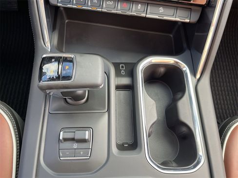 New 2026 GMC Sierra 1500 Denali Ultimate image 16