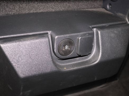 Used 2024 Ford F250 XLT w/ Tremor Off-Road Package image 37