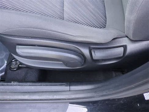 Used 2024 Kia Seltos LX image 18