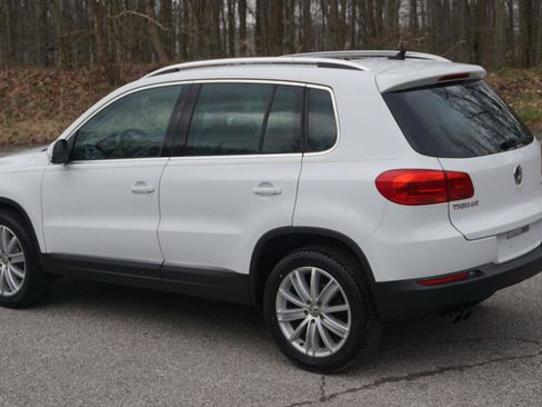 Used 2015 Volkswagen Tiguan SE FWD image 3