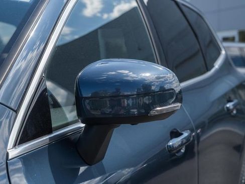 Used 2021 Volvo XC60 T5 Momentum w/ Advanced Package image 16