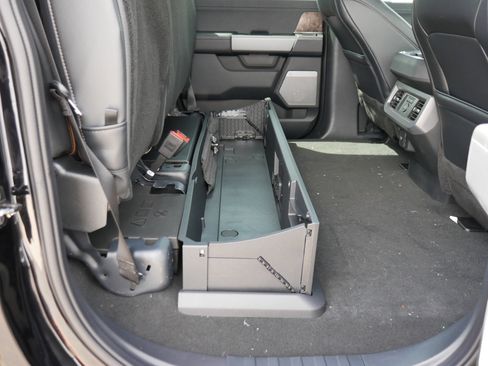 New 2025 Ford F250 Lariat w/ Lariat Ultimate Package image 35