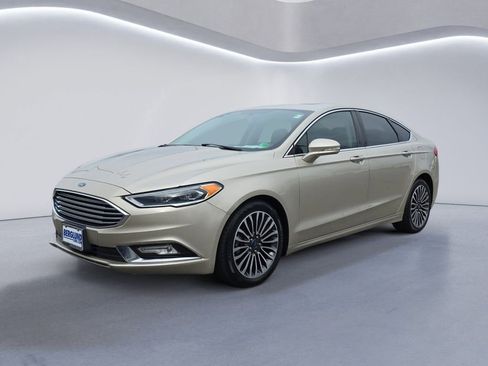 Used 2018 Ford Fusion Titanium image 7