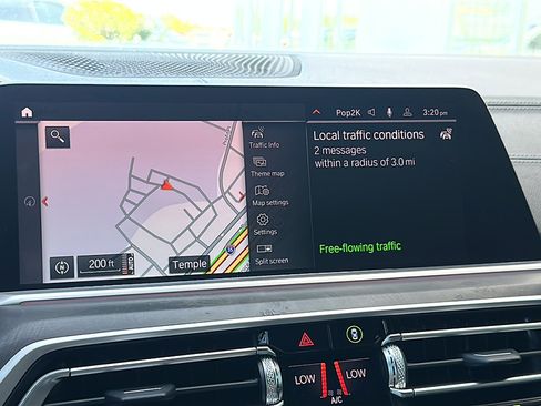 Used 2022 BMW X5 sDrive40i w/ Executive Package image 31