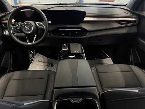 Used 2025 Buick Enclave Preferred image 24