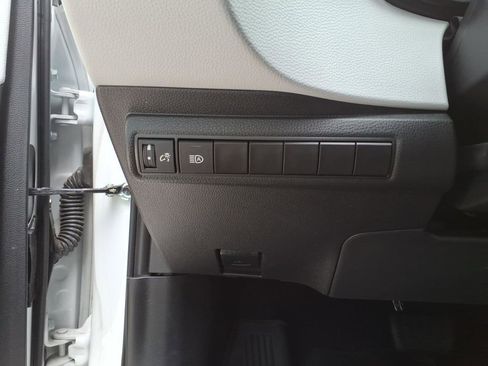 Used 2023 Toyota Corolla SE FWD image 15