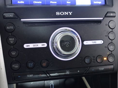 Used 2017 Ford Fusion Platinum image 23