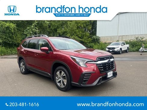 Used 2024 Subaru Ascent Premium w/ Convenience Package AWD/4WD image 1