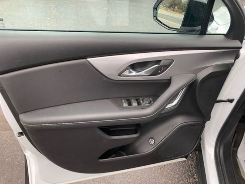 Used 2023 Chevrolet Blazer LT w/ Convenience Package image 11