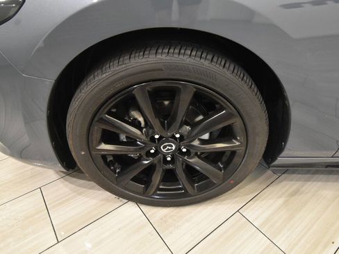 Used 2025 MAZDA MAZDA3 Carbon image 9