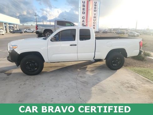 Used 2022 Toyota Tacoma SR image 7