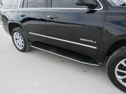Used 2015 GMC Yukon Denali w/ Open Road Package image 8