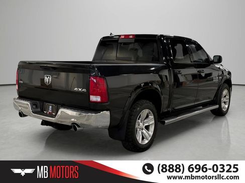 Used 2019 RAM 1500 Classic SLT w/ SLT Plus D￩cor Group AWD/4WD image 5