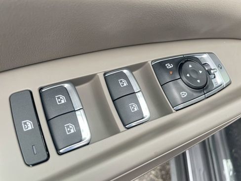 New 2026 Kia Carnival EX image 40