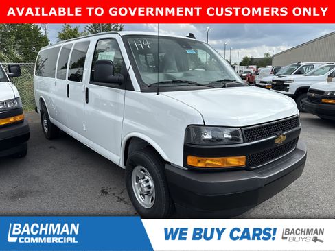 New 2025 Chevrolet Express 3500 LS image 1