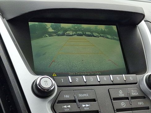 Used 2015 Chevrolet Equinox LT w/ Driver Convenience Package FWD image 18