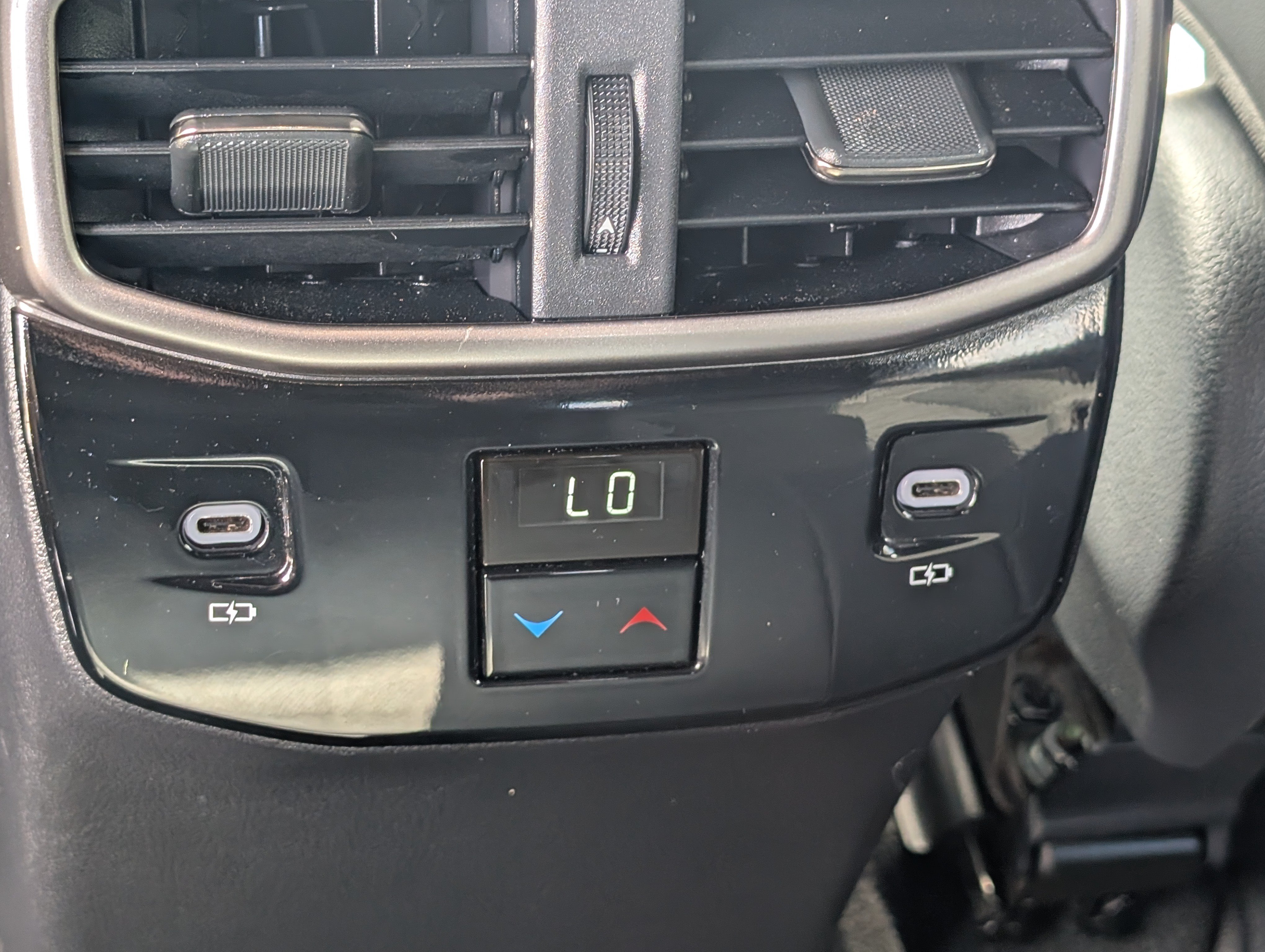 Used 2025 Lexus RX 350 Premium w/ Accessory Package (Z1) AWD/4WD image 16