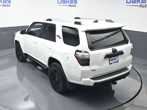 Used 2018 Toyota 4Runner TRD Off-Road Premium image 53