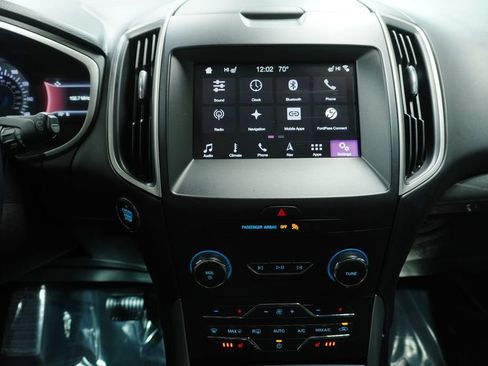 Used 2019 Ford Edge SEL w/ Equipment Group 201A FWD image 17