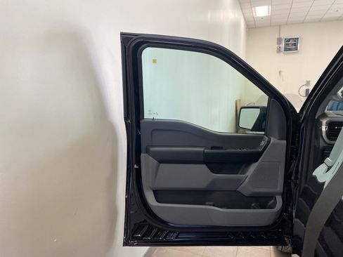 Used 2025 Ford F150 XL image 9