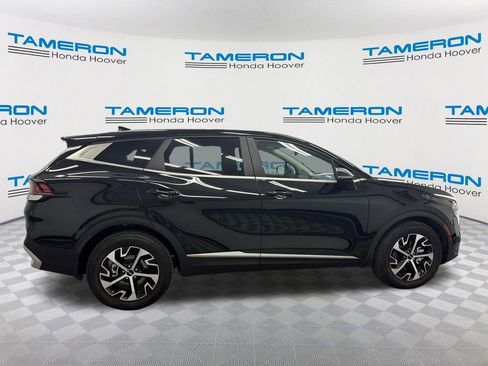 Used 2025 Kia Sportage EX image 6