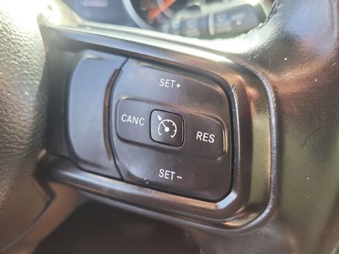 Used 2019 Jeep Wrangler Unlimited Sport S AWD/4WD image 30