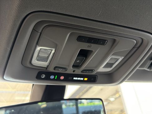 Used 2019 Chevrolet Silverado 1500 LT w/ All-Star Edition AWD/4WD image 32