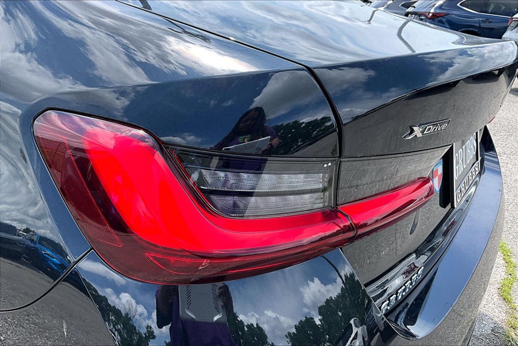Used 2025 BMW 330i xDrive Sedan AWD/4WD image 39