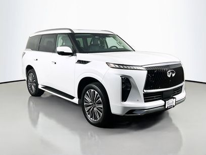 Used 2025 INFINITI QX80 Sensory