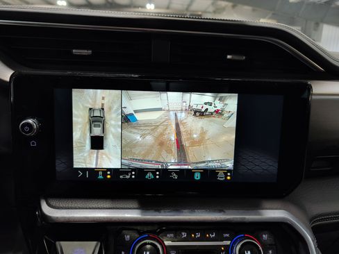 Used 2023 GMC Sierra 1500 Denali w/ Denali Reserve Package image 15