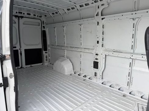 Used 2025 RAM ProMaster 3500 w/ Convenience Group FWD image 10