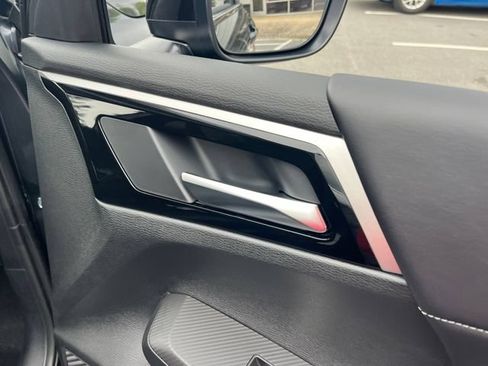 New 2026 Mitsubishi Outlander LE FWD image 31