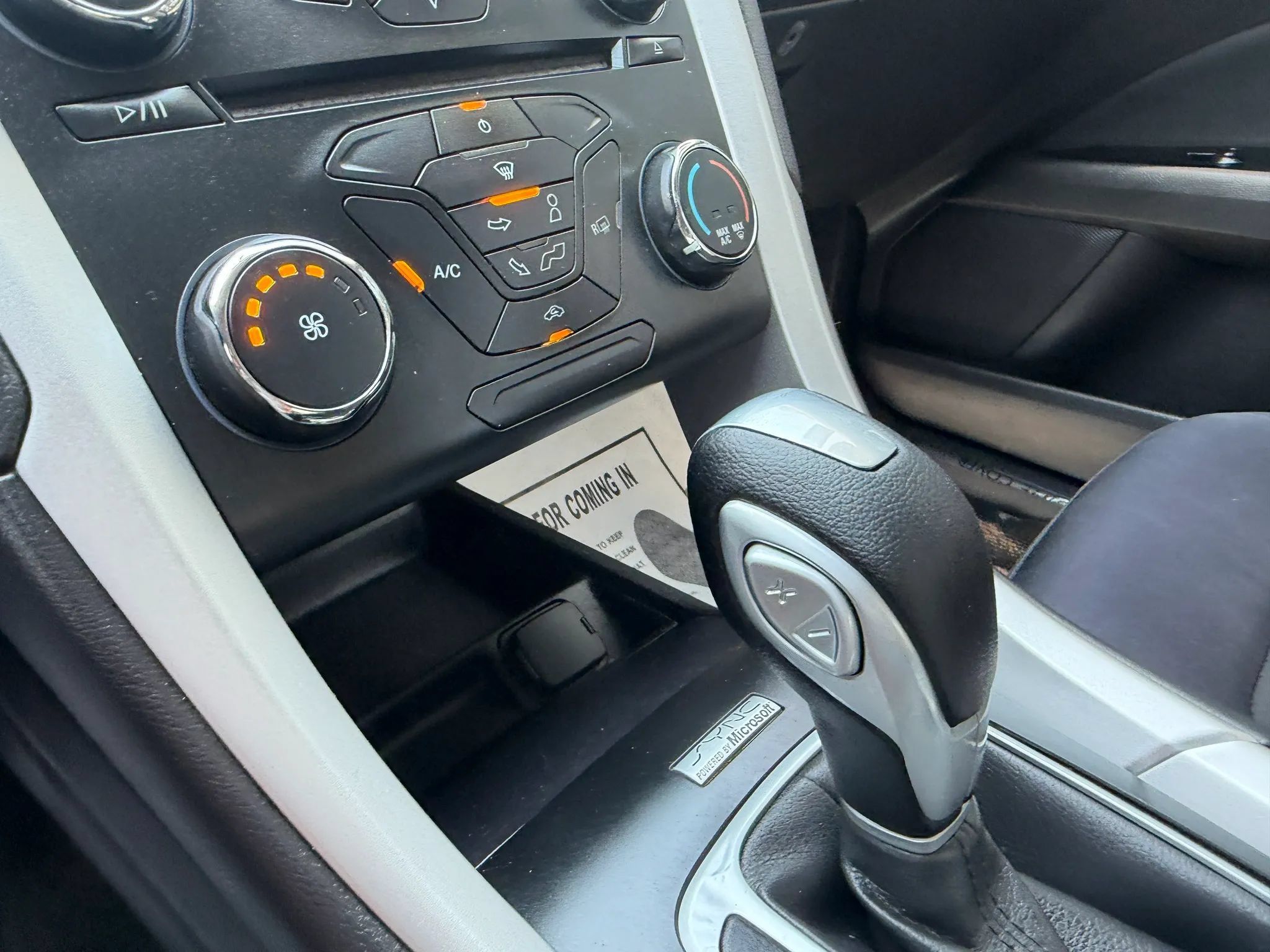 Used 2014 Ford Fusion SE FWD image 30