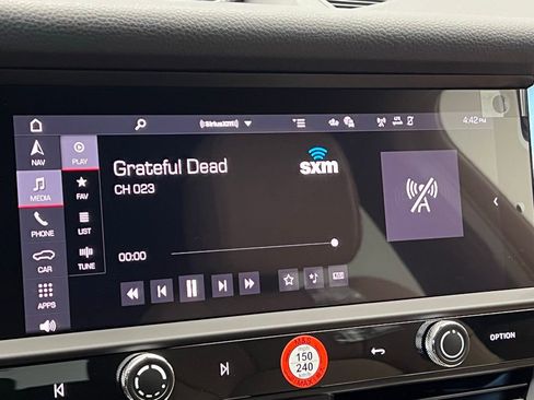 Used 2026 Porsche Macan image 14