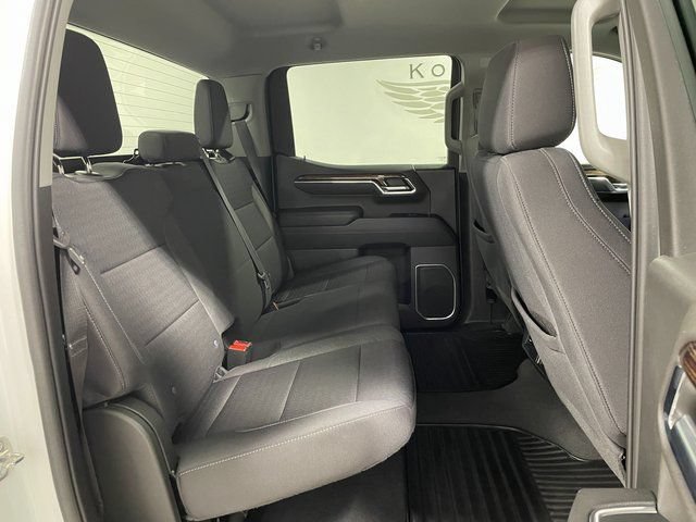 Used 2023 GMC Sierra 1500 SLE AWD/4WD image 21