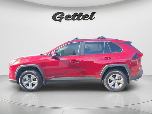 Used 2025 Toyota RAV4 XLE FWD image 8