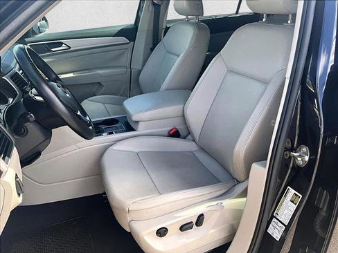 Used 2020 Volkswagen Atlas SE FWD image 24