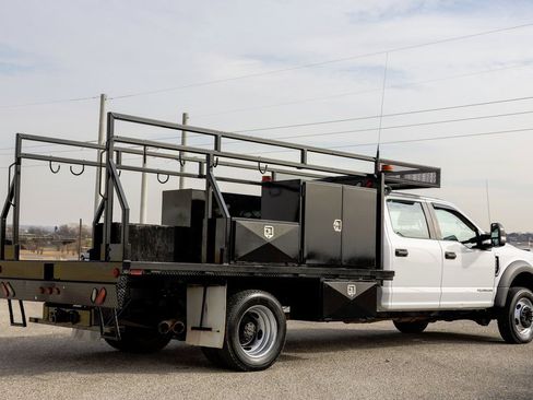 Used 2017 Ford F550 4x4 Crew Cab Super Duty image 7