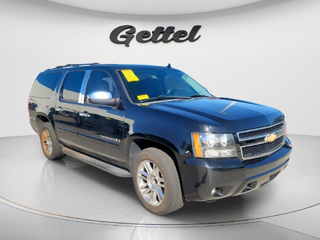 Used 2008 Chevrolet Suburban LTZ w/ LTZ Preferred Equipment Group RWD image 5