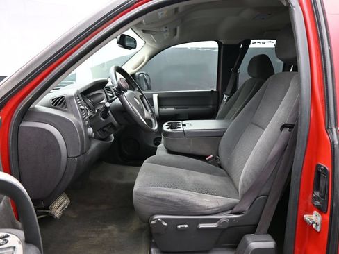 Used 2008 Chevrolet Silverado 1500 LT w/ Power Pack Plus AWD/4WD image 9