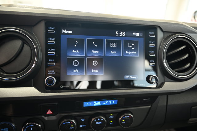 Used 2023 Toyota Tacoma TRD Off-Road AWD/4WD image 17