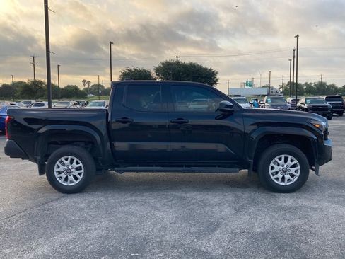 Used 2024 Toyota Tacoma SR RWD image 4