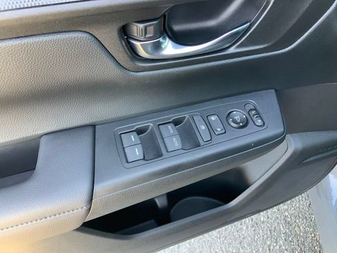Used 2026 Honda CR-V EX image 11