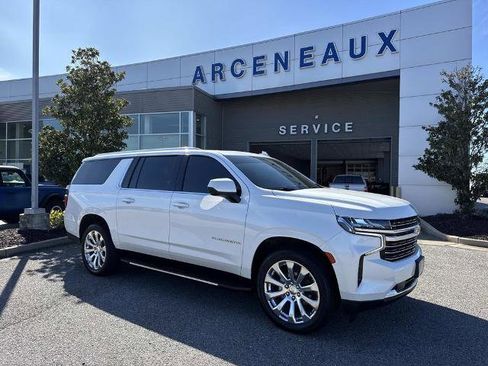 Used 2021 Chevrolet Suburban LT w/ Rear Media and Nav Package image 1