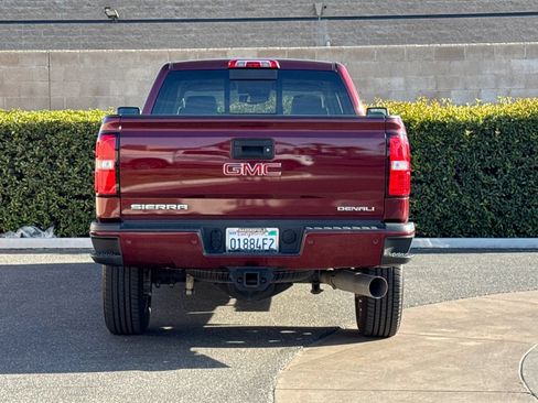 Certified 2017 GMC Sierra 2500 Denali w/ Duramax Plus Package AWD/4WD image 5